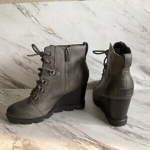 Sorel Joan Uptown Wedge Boot Gray Size 7 | Waterproof Leather, $225